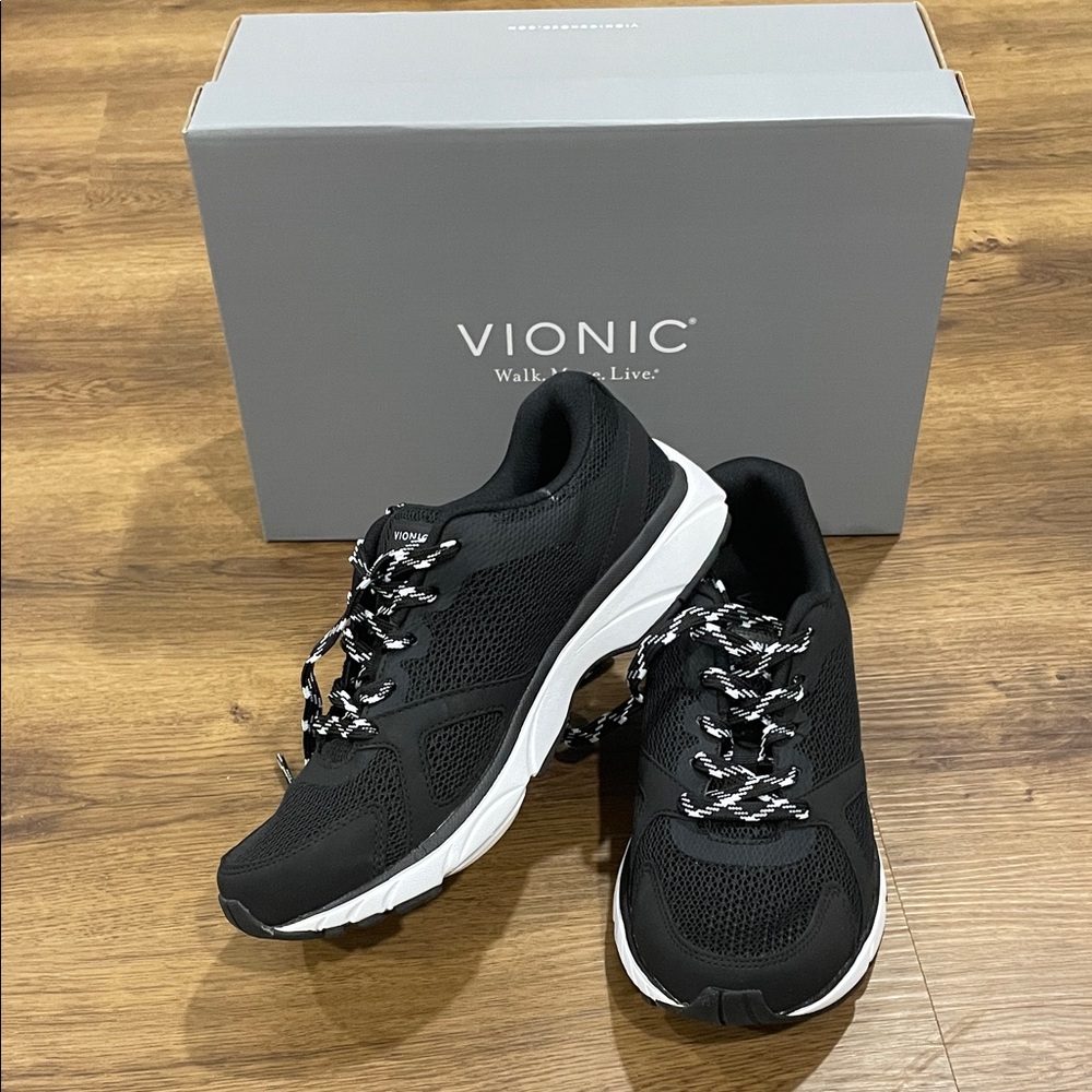 Vionic Tokyo Black Sneakers with White Laces